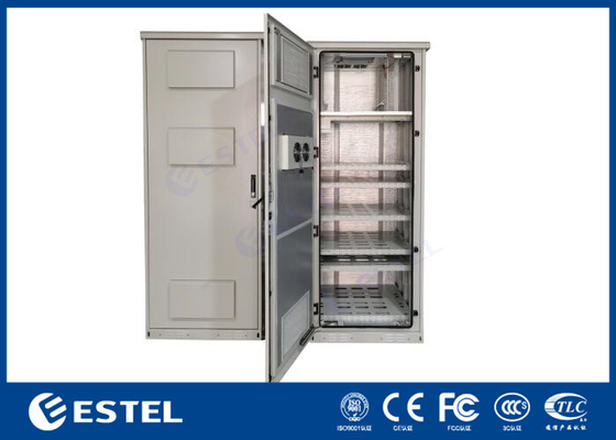 Contenitore per telecomunicazioni esterne in acciaio galvanizzato 32U dotato di 4 ventilatori di raffreddamento