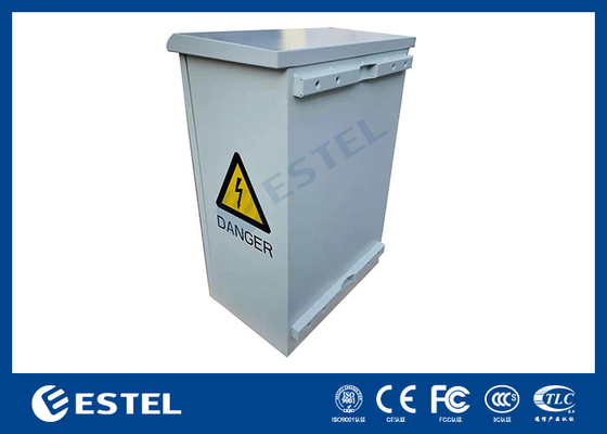 Armadio per telecomunicazioni esterno montato su palo a parete con TEC Cooler Rack da 19 pollici Spazio utente 7U