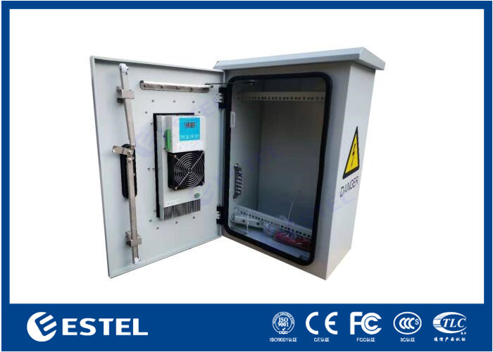 Network Cabinet esterno 19 pollici Rack 7U Inclosure resistenti alle intemperie con raffreddamento TEC